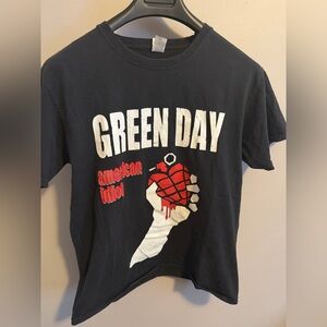 Fruit of the Loom Green Day American Idiot Graphic Tee Black Medium